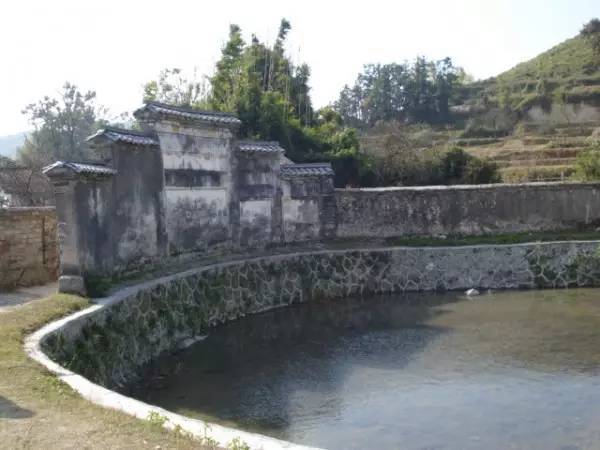 三僚经典作品蛇形祠